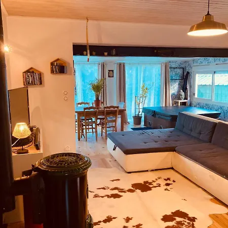 بيت للعطل Maison La Fontaine
