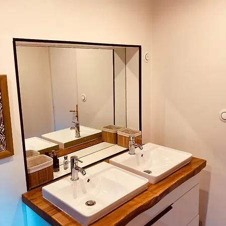 بيت للعطل Maison La Fontaine *